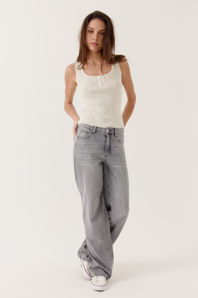 TOP AVENZA COLOR BLANCO ROTO 2